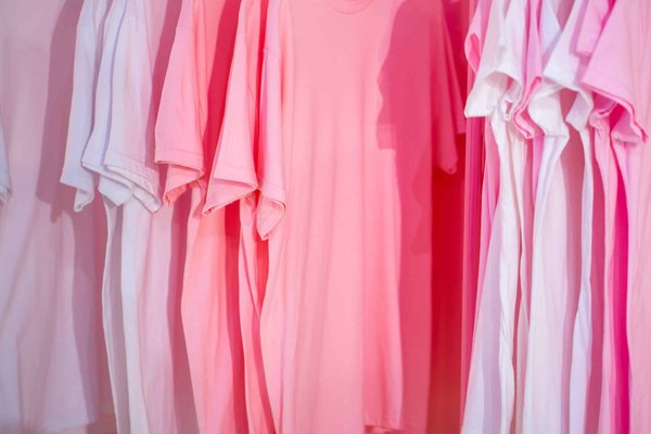 The secret to pulling off a monochromatic pink outfit