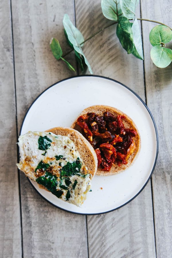 Uncovering the nutritional perks of dried eggs: great taste and health benefits